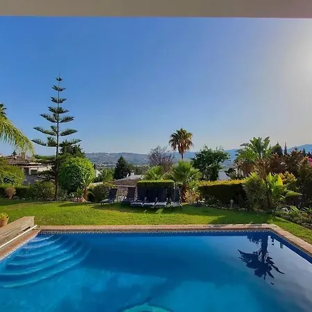 Tess Casa Mariposas, Casa Magica Hébergement de vacances