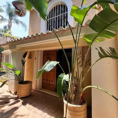 Tess Casa Mariposas, Casa Magica Hébergement de vacances *